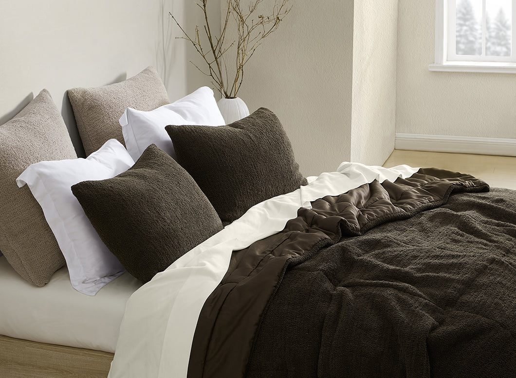 Snug Quilted Comforter by Sunday Citizen