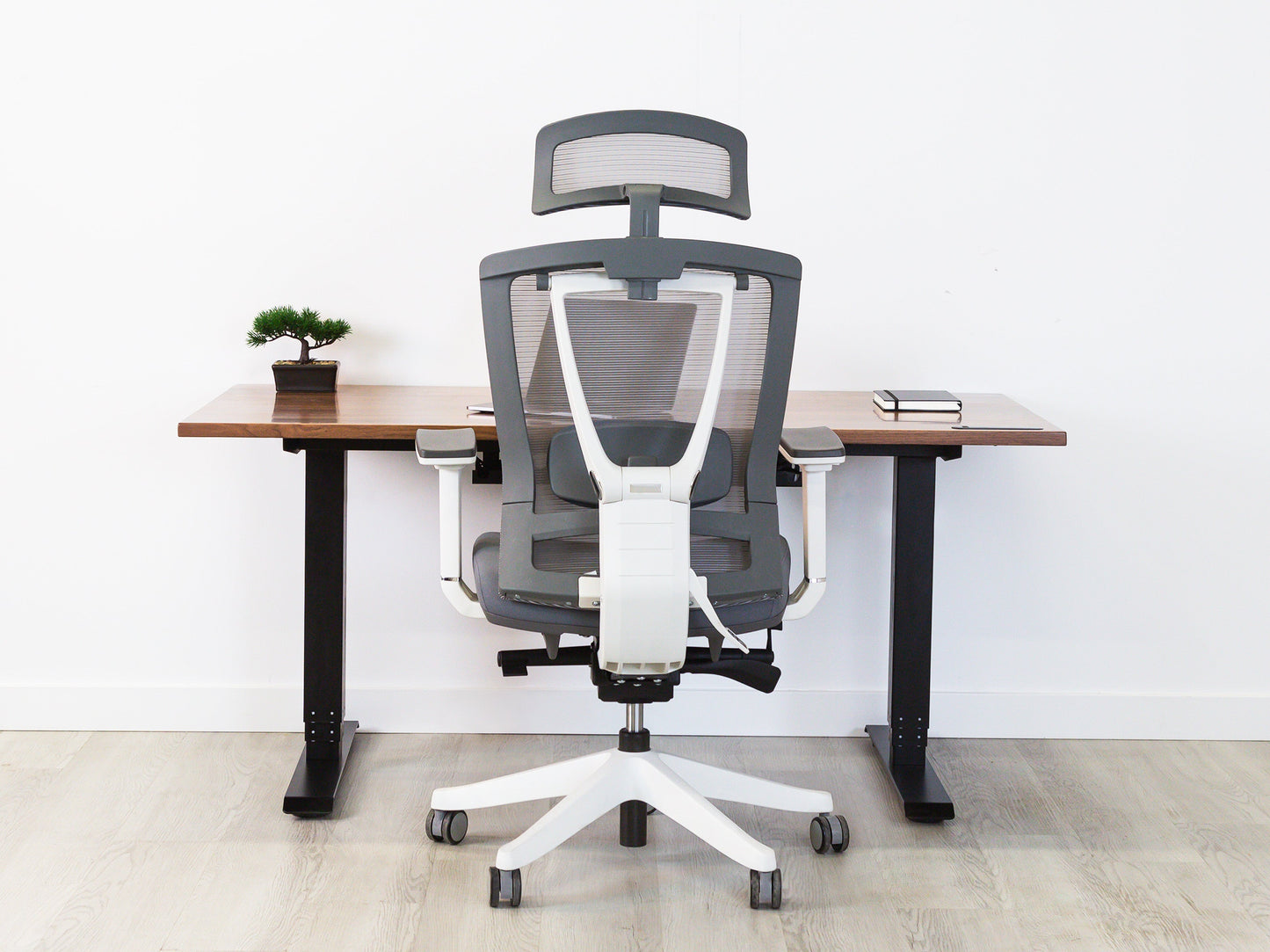 AeryChair - Ergonomic Chair by EFFYDESK