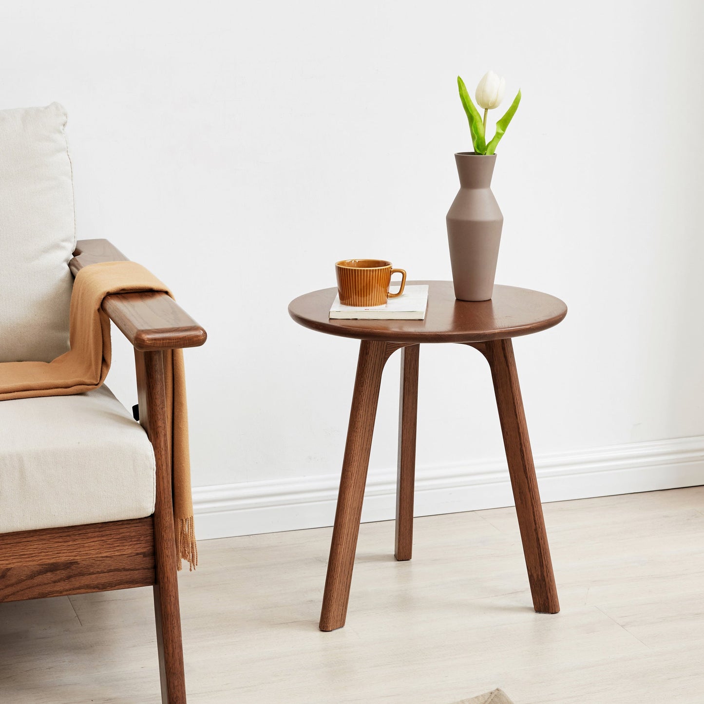 Natural Solid Oak Wood Round End Table by Blak Hom