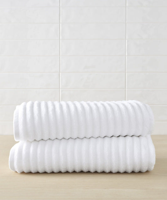 Mason Low Twist Ribbed Bath Towel - Set of 2 by Blue Loom