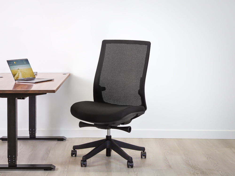 GrinChair - Ergonomic Armless Chair by EFFYDESK