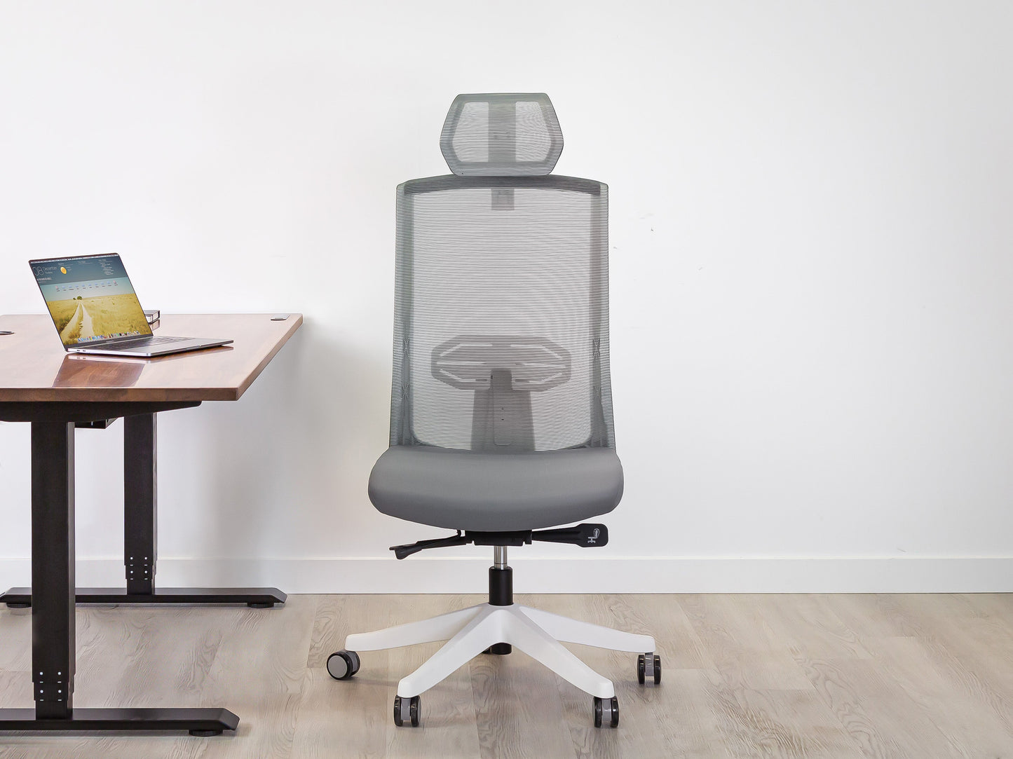 KarmaChair - Ergonomic Armless Chair by EFFYDESK