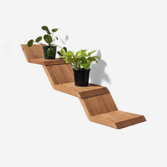 Lean shelf by Formr