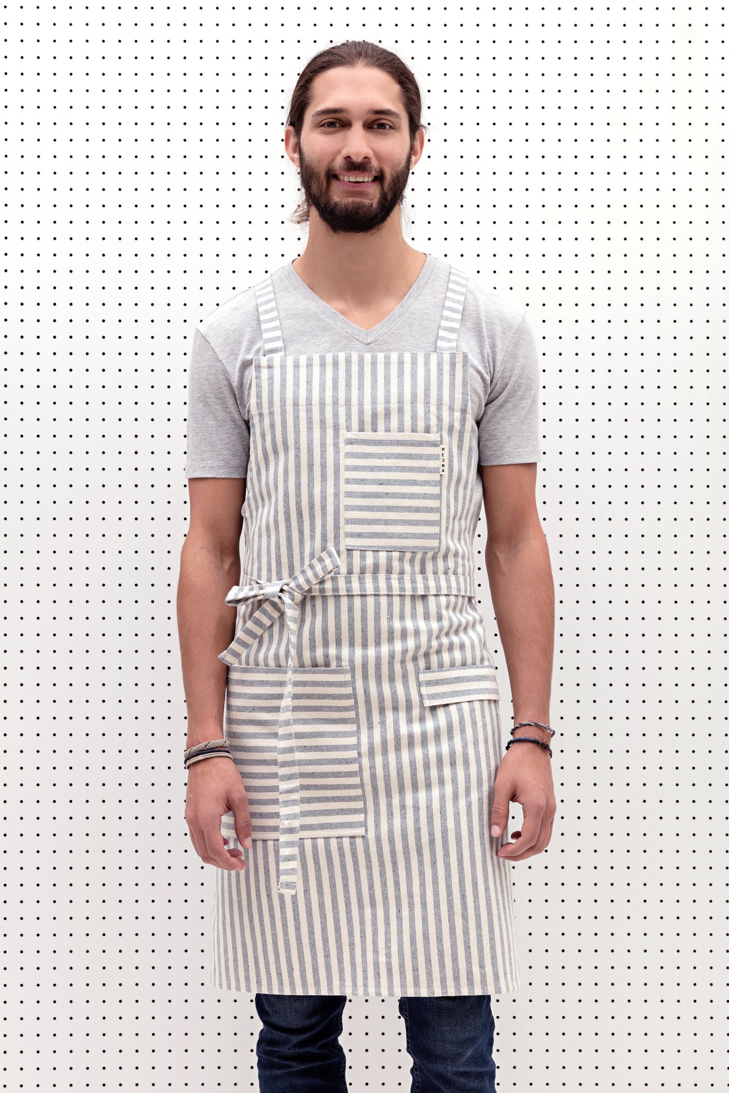 Crossback Bib Apron by MEEMA