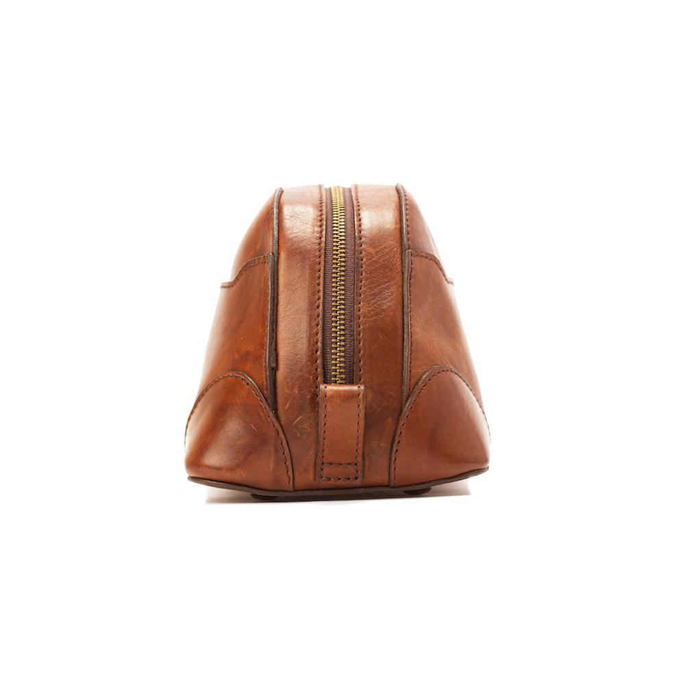 Heritage Leather Stateroom Wash Bag by Mission Mercantile Leather Goods