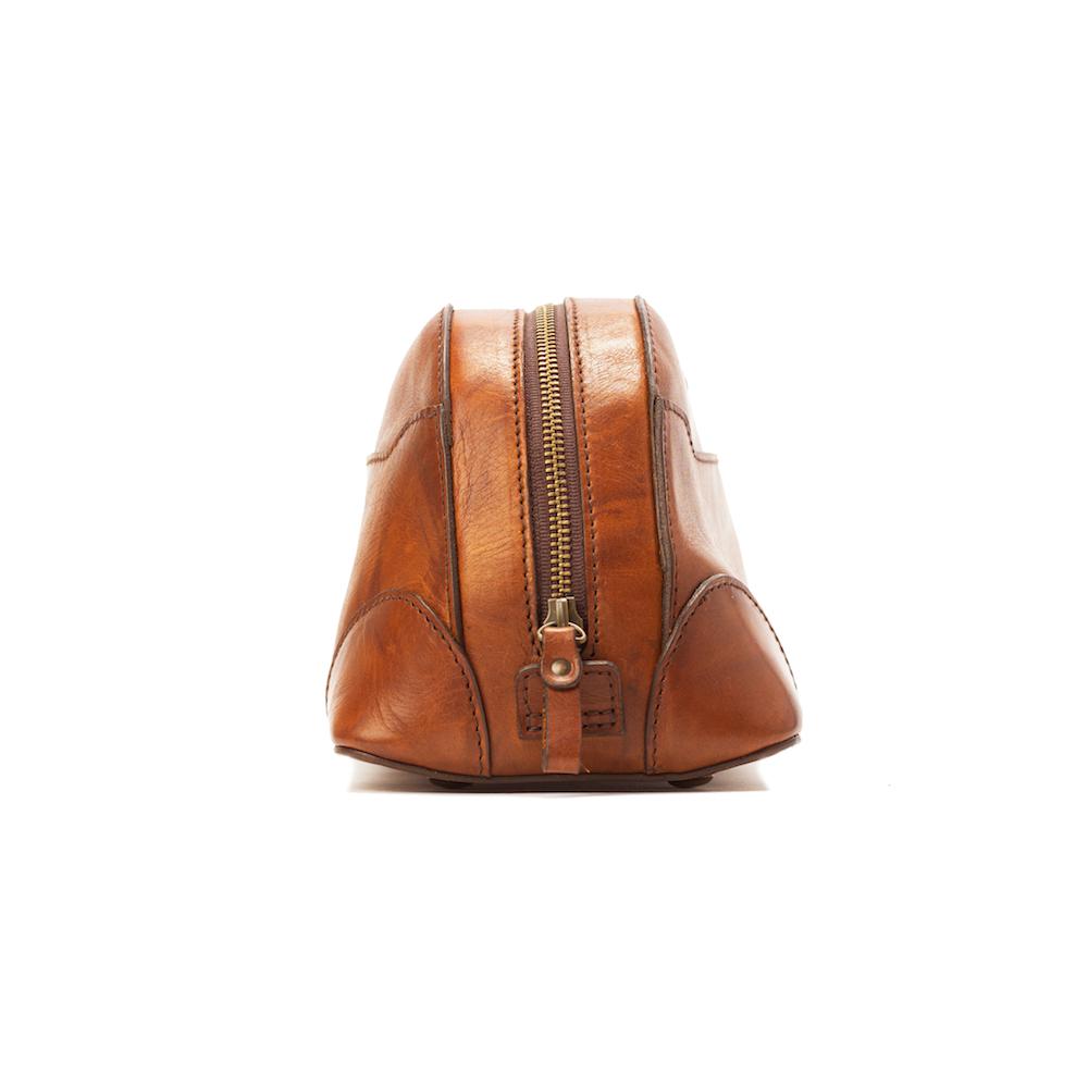 Heritage Leather Stateroom Wash Bag by Mission Mercantile Leather Goods