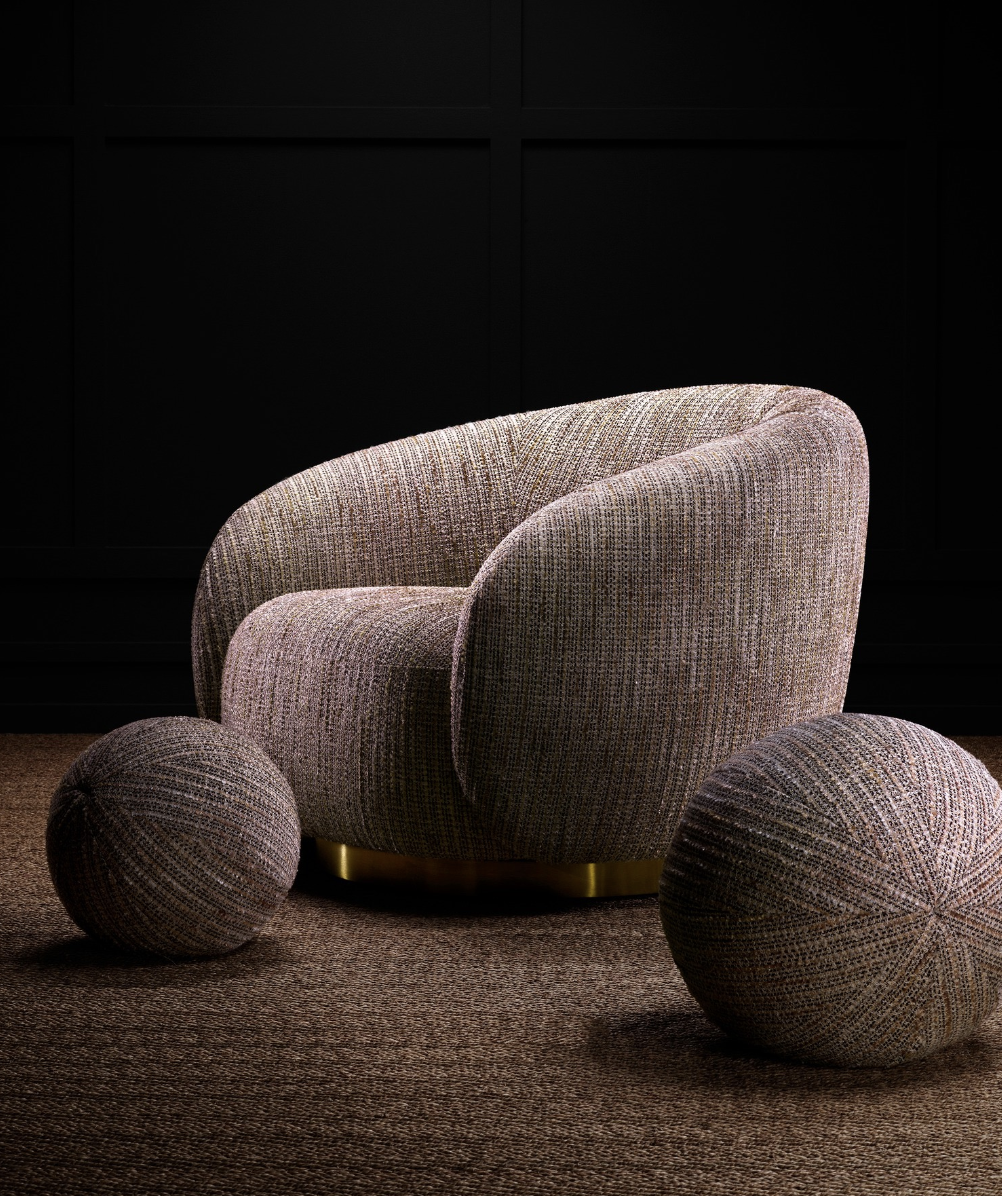 Icons Swivel Chair by Mode-De-Vie