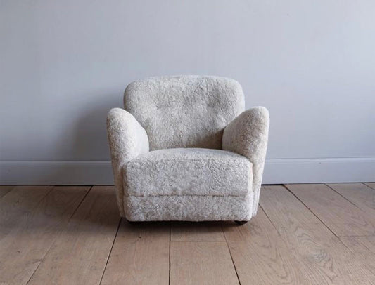 Lassen Shearling Lounge Chair by Mode-De-Vie