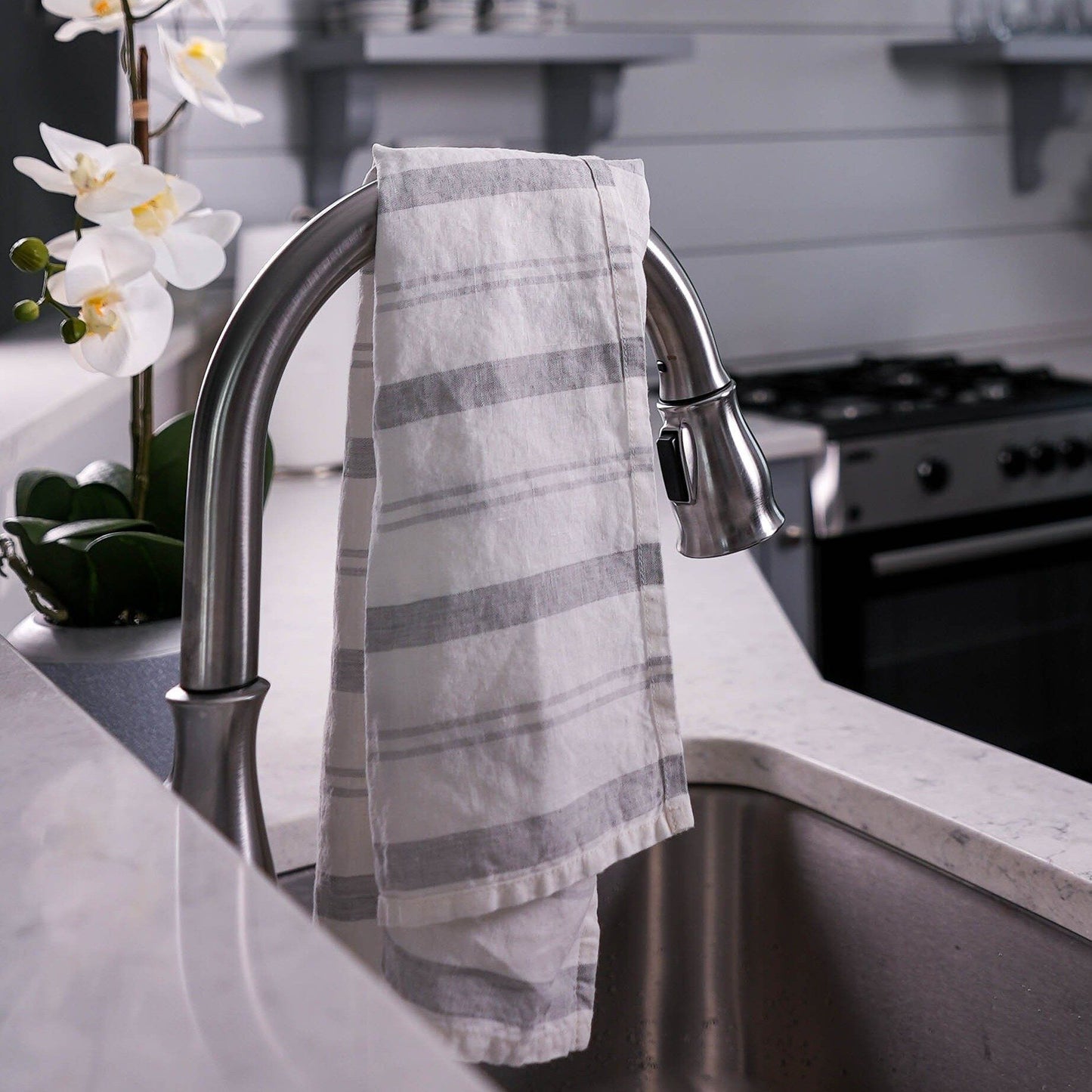 Striped Kitchen Towel by Beflax Linen