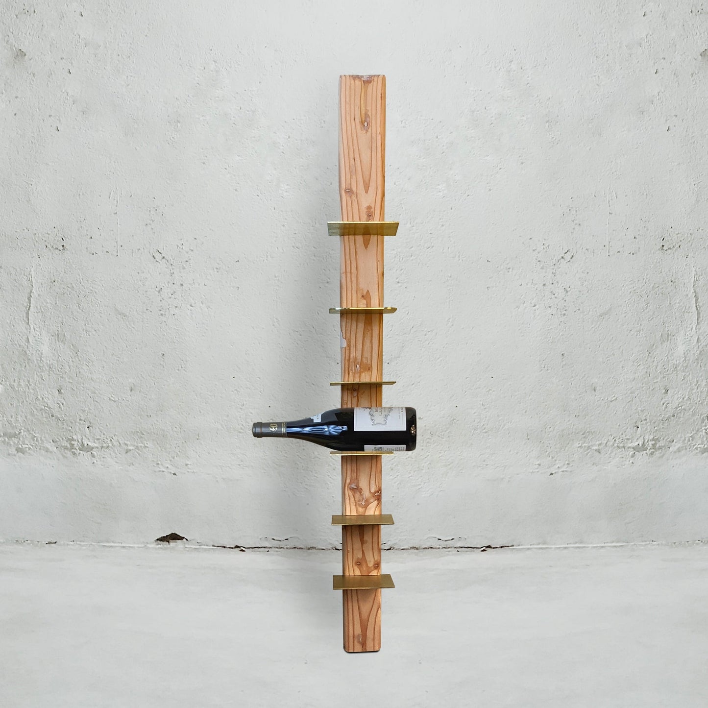 TIPsy wine rack by Formr